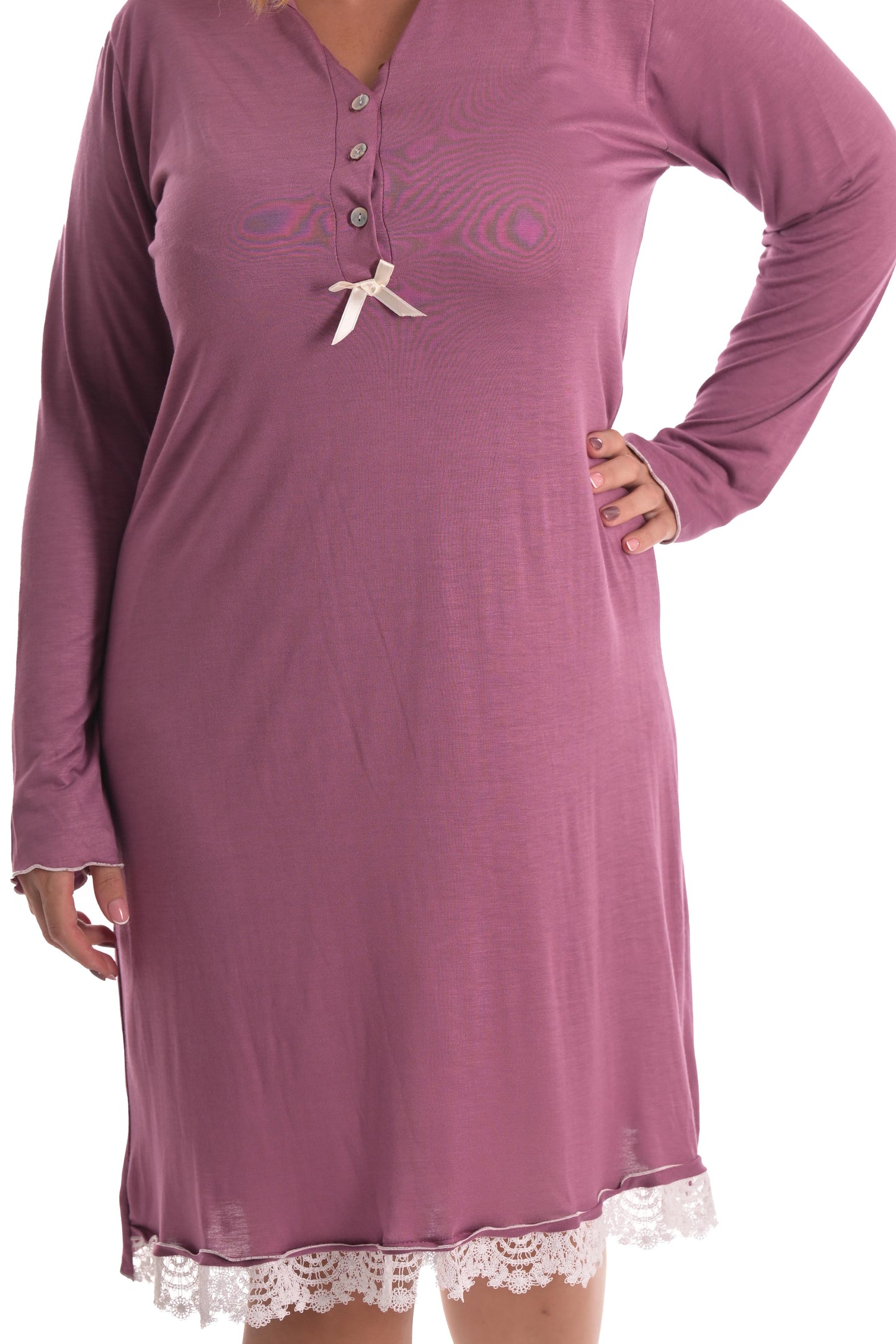 Camicia da notte Cantu' in modal, cotone eggerissimo, traspirante e anallergico, profonda abbottonatura ideale per premaman, future mamme e allattamento, taglie curvy,curvie plussize