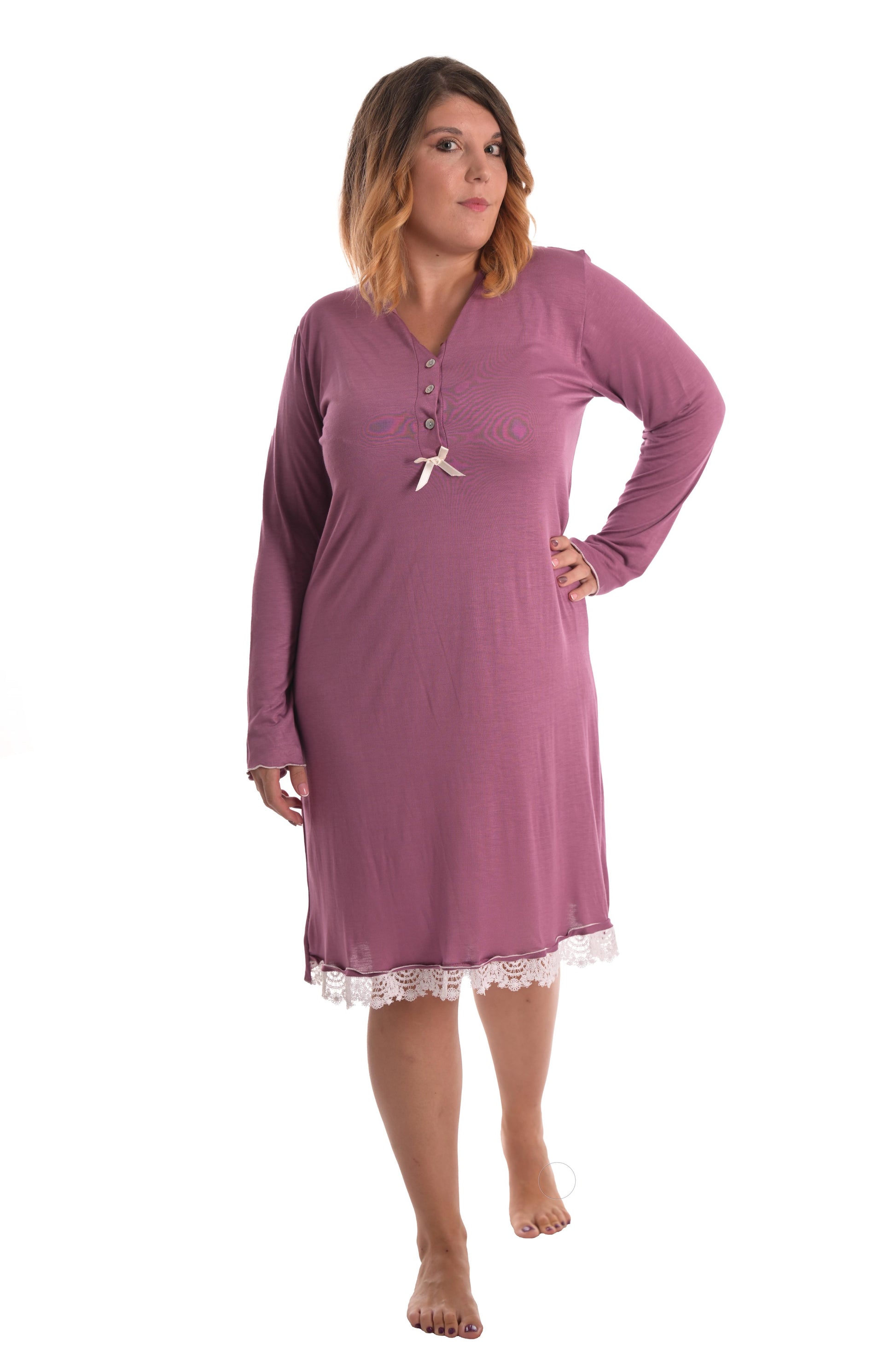 Camicia da notte Cantu' in modal, cotone eggerissimo, traspirante e anallergico, profonda abbottonatura ideale per premaman, future mamme e allattamento, taglie curvy,curvie plussize