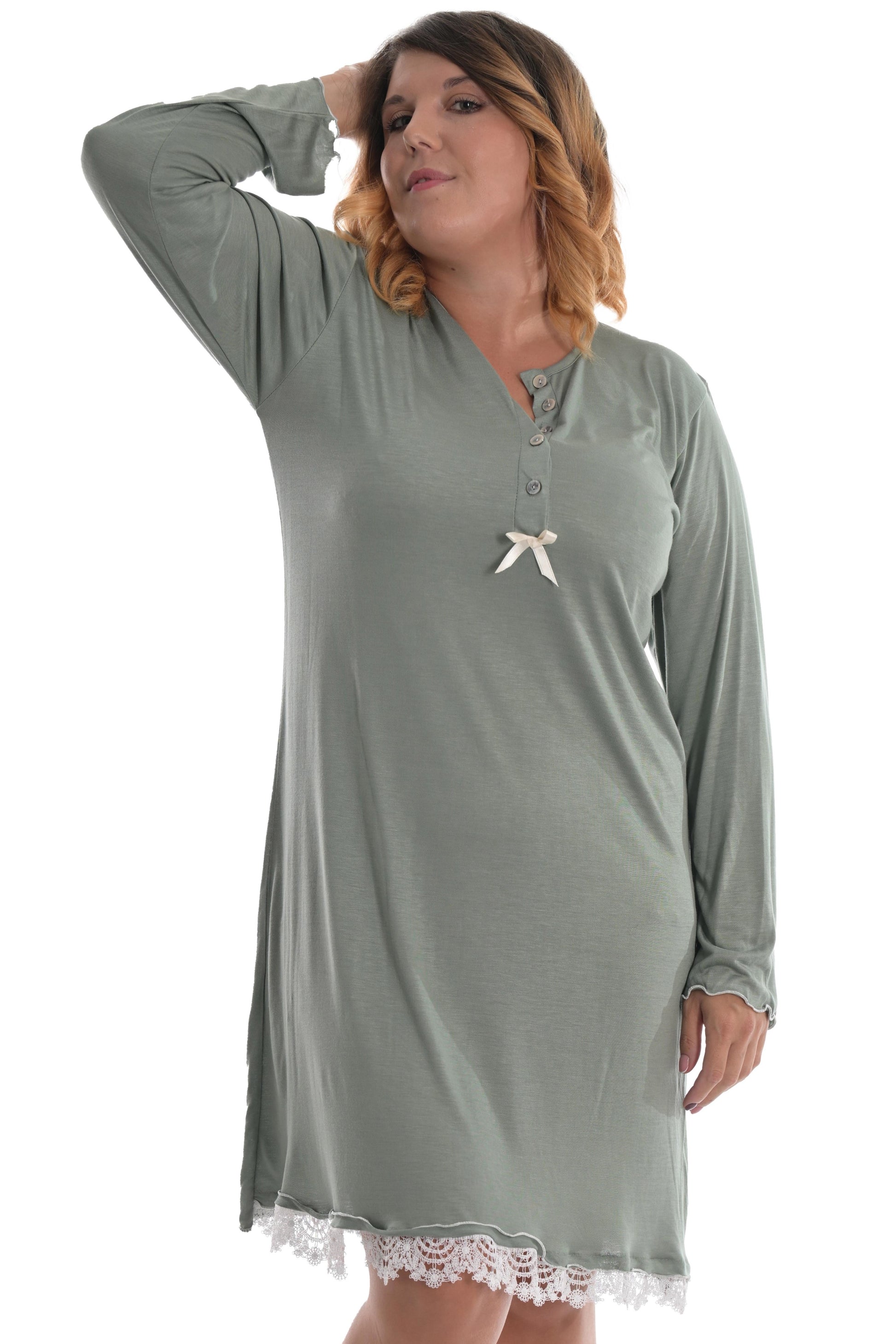 Camicia da notte Cantu' in modal, cotone eggerissimo, traspirante e anallergico, profonda abbottonatura ideale per premaman, future mamme e allattamento, taglie curvy,curvie plussize