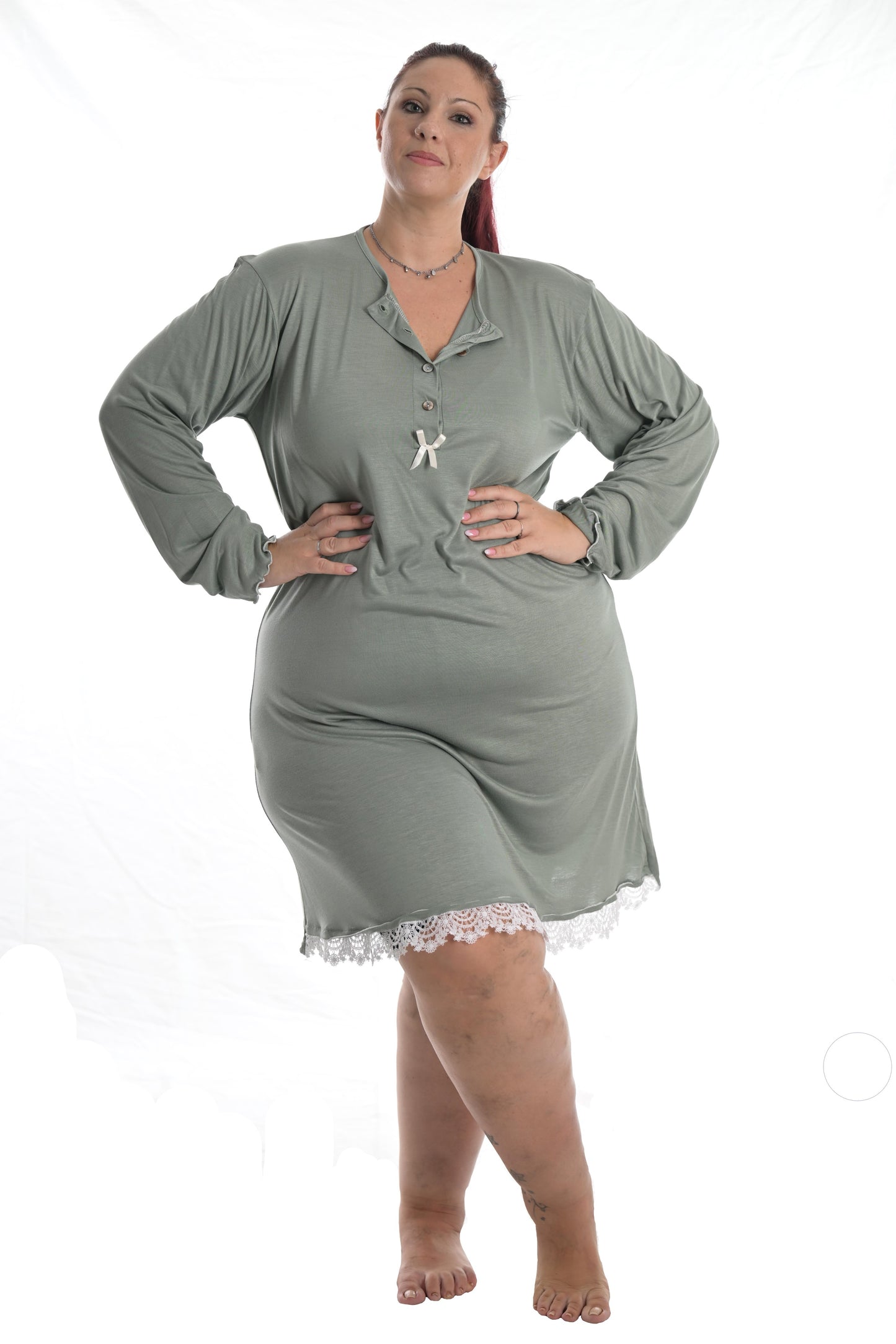 Camicia da notte Cantu' in modal, cotone eggerissimo, traspirante e anallergico, profonda abbottonatura ideale per premaman, future mamme e allattamento, taglie curvy,curvie plussize